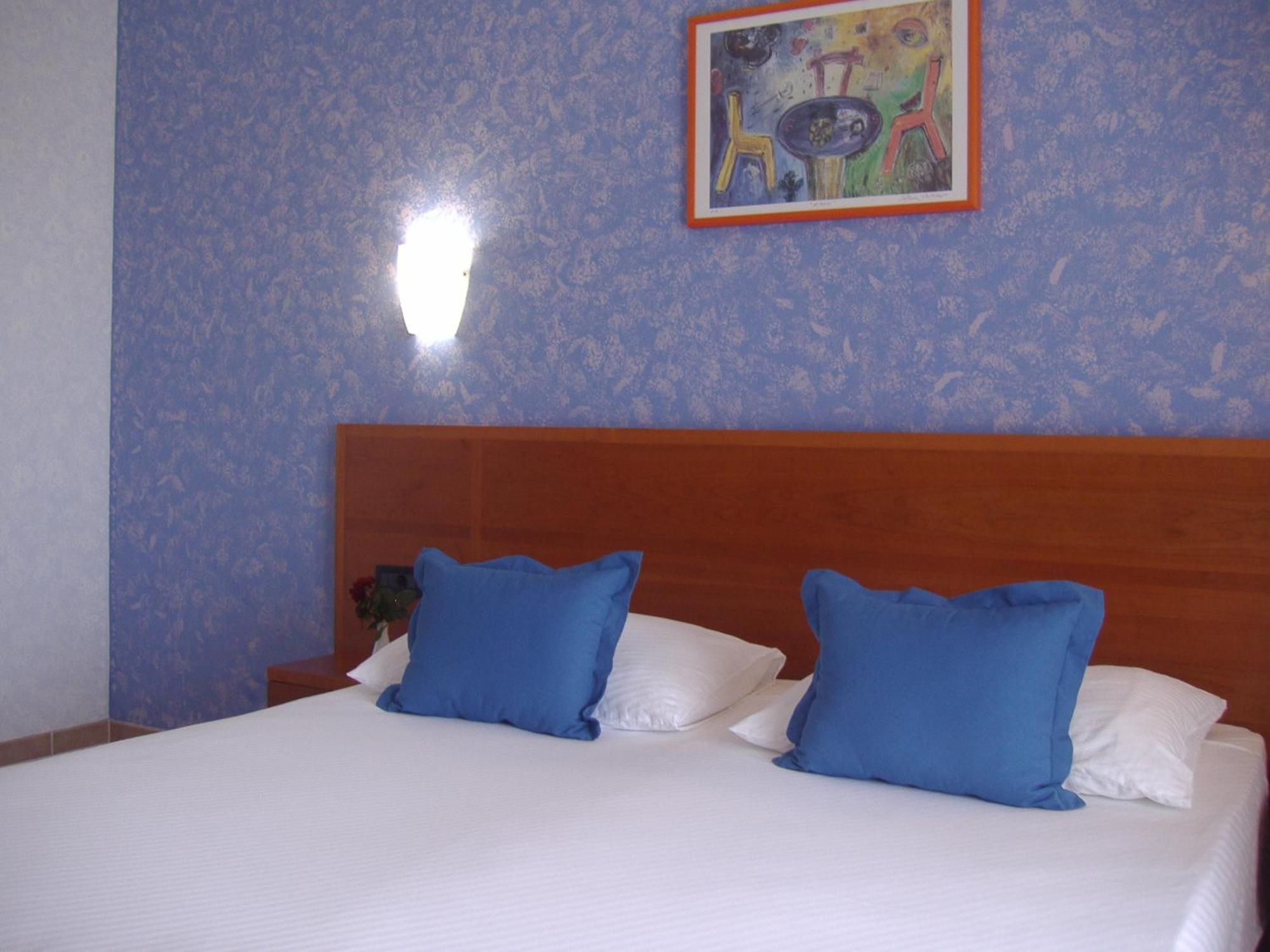 Hotel Zlatni Lav Martinscica  Phòng bức ảnh